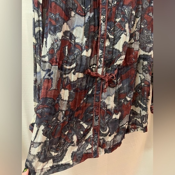 ⚫️ BOGO Sandwich ladies drawstring button up blouse size 42 - Picture 6 of 8